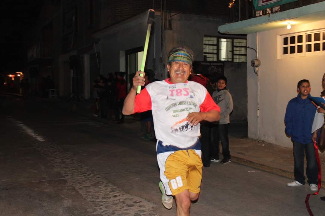 Convocan a participar en la carrera atlética con antorchas en San Juan Solís