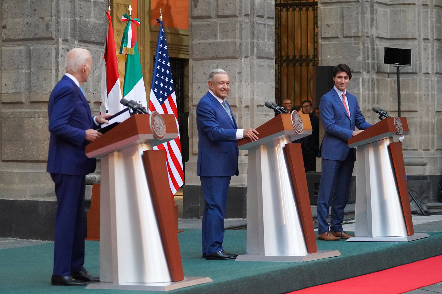 Concluye Cumbre de líderes; acuerdan desarrollo regional.