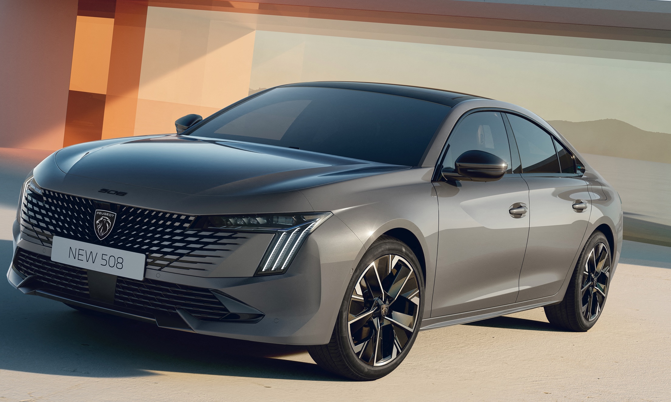 Presentan nuevo Peugeot 508, Berlina.