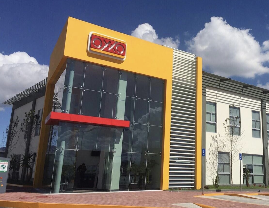 OXXO y Chubb lanzan seguro para autos