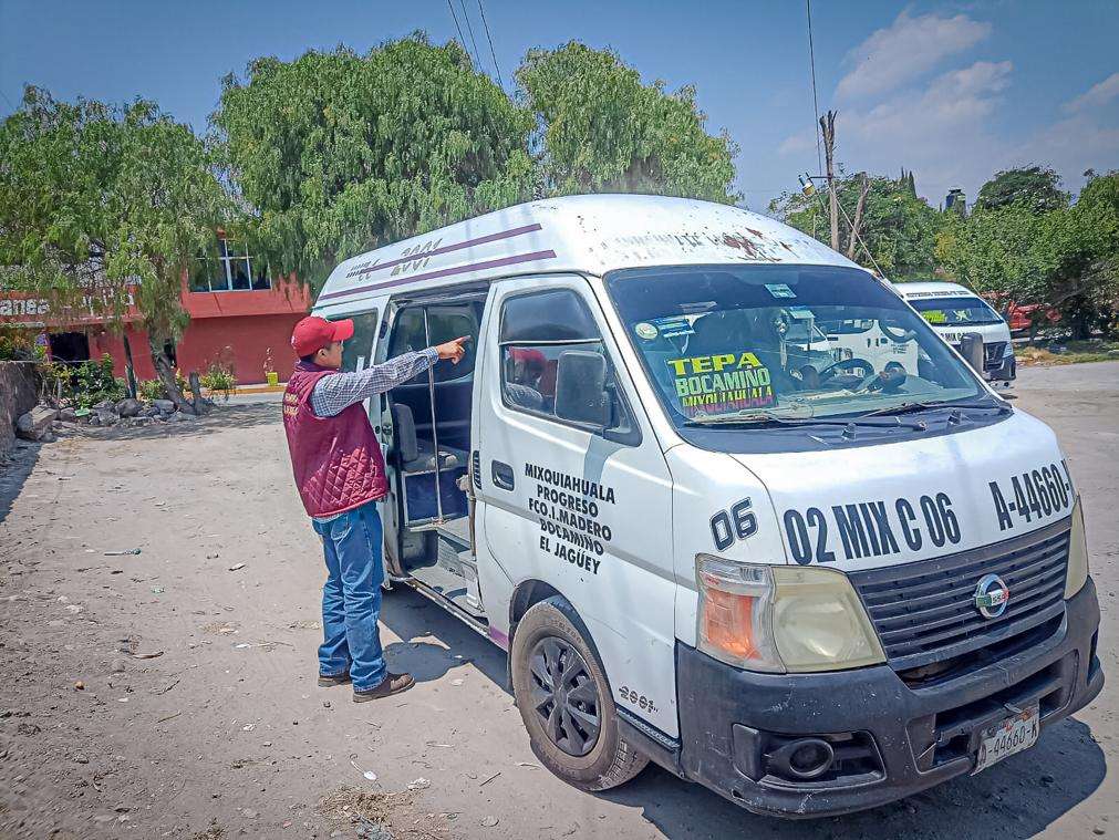 Revisan autoridades mil 980 unidades del transporte público