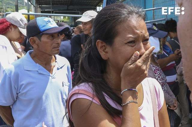 Motín en Ecuador; 12 reos asesinados