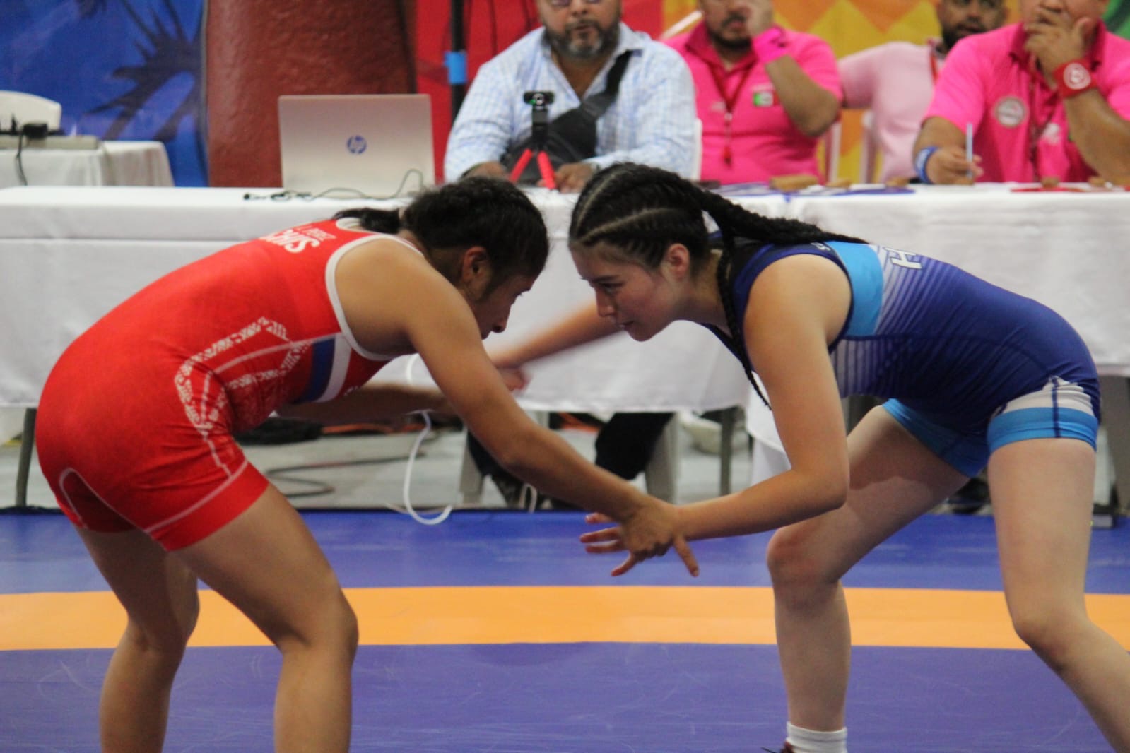 Medallas de bronce para gladiadoras hidalguenses 