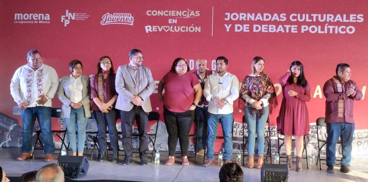 Citlalli Hernández concluye gira con jóvenes hidalguenses