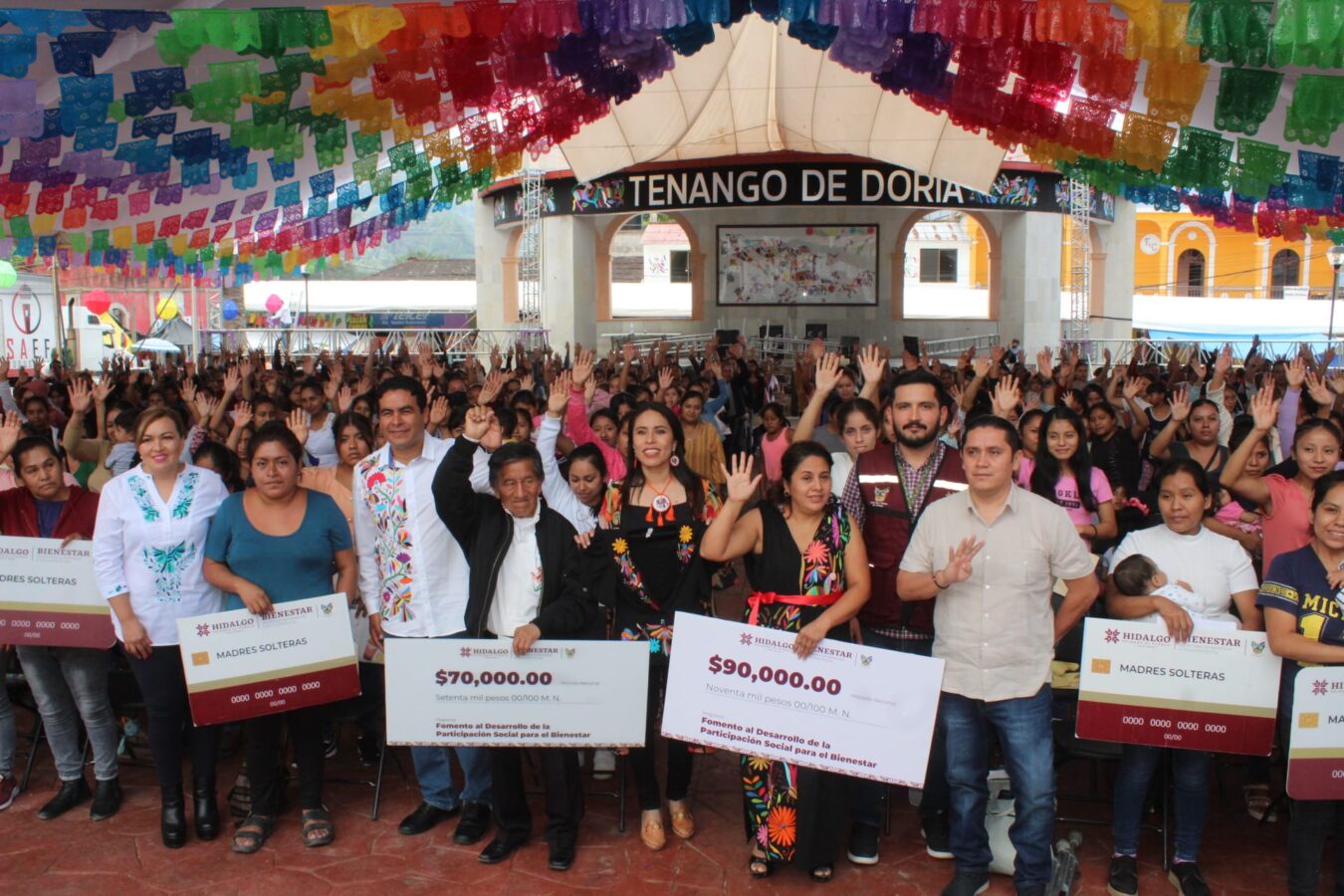Gobierno de Hidalgo implementa 76 programas sociales 