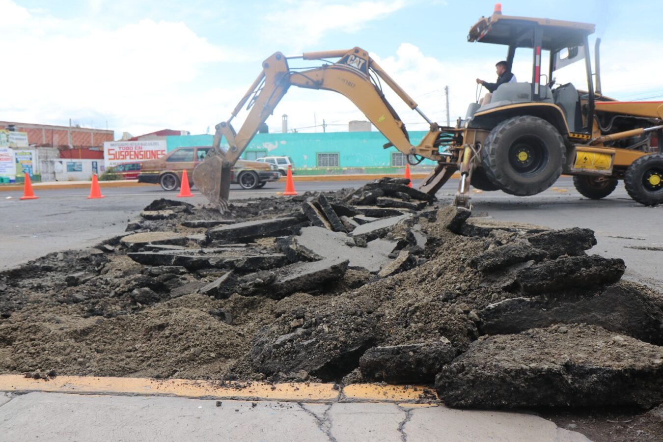 Inician obras de reasfaltamiento en bulevard Actopan