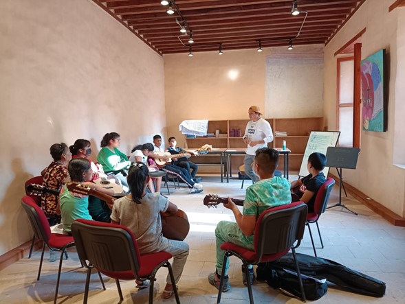 Educación musical gratuita en Tenango de Doria