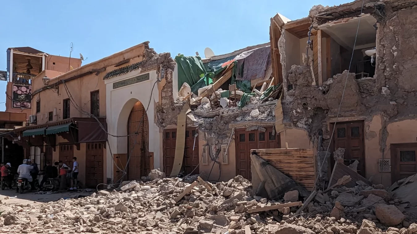 Asciende a más de 2 mil muertos por terremoto en Marruecos