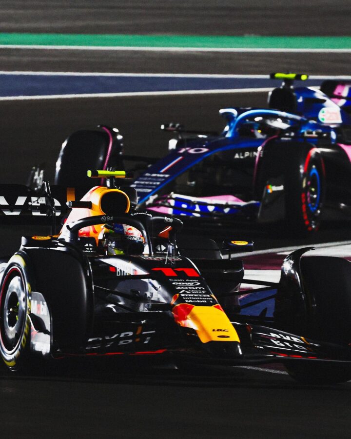 Complicado fin de semana para Checo Pérez en Qatar; Verstappen vuelve a ganar