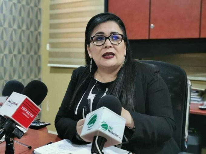 Hasta 4 años de cárcel a quien cante mal el Himno Nacional, propone diputada de Morena