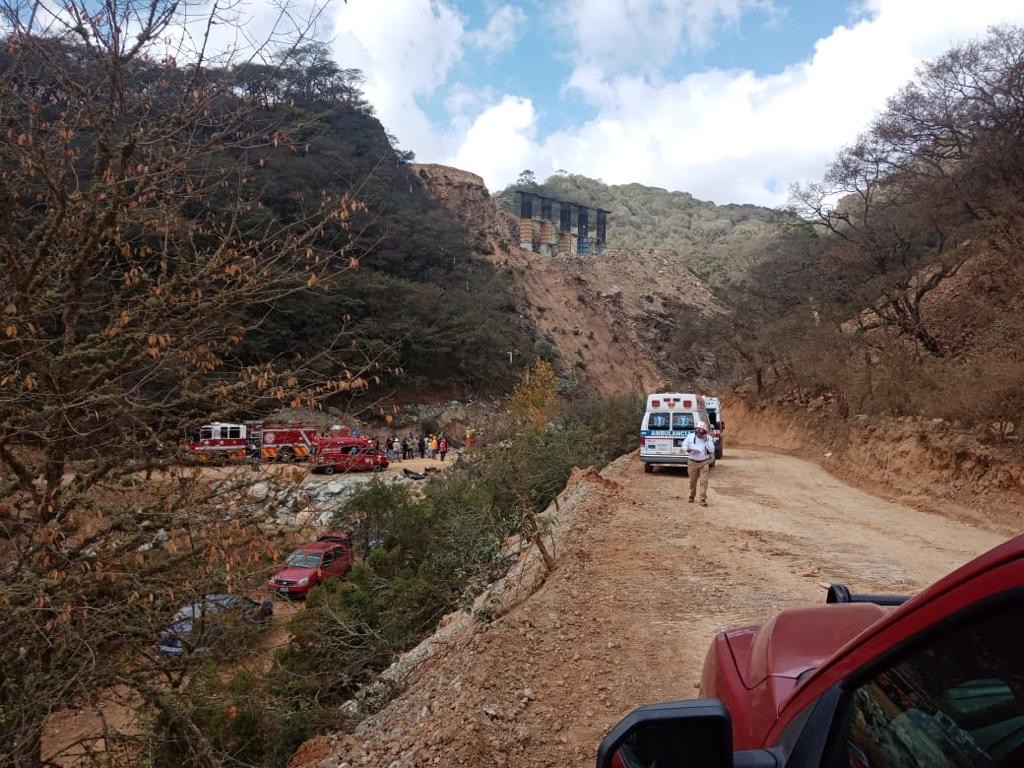 Procuraduría investiga accidente en la Pachuca-Huejutla