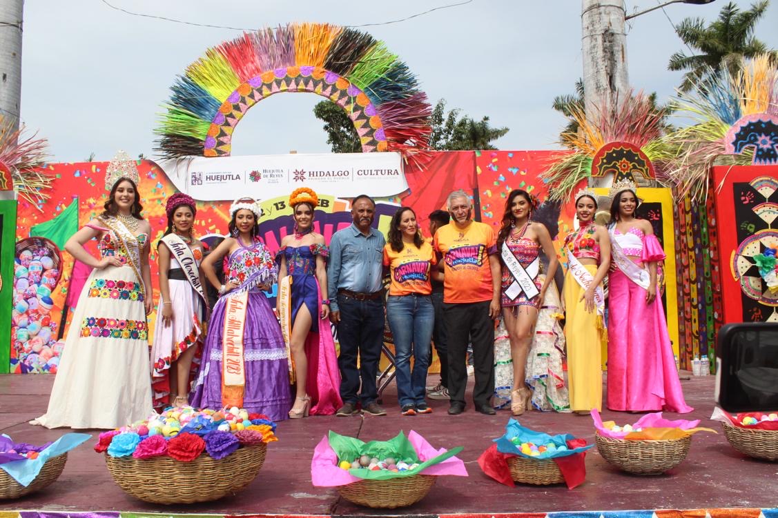 Arrancó el Carnaval de Huejutla 2024 “Herencia de Colores”