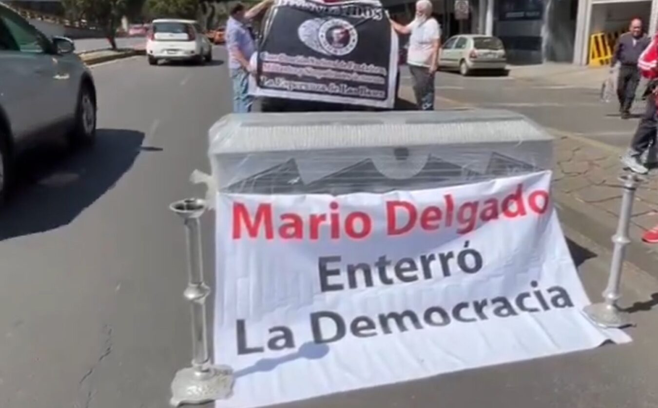 Protestan contra designación de candidaturas de Morena