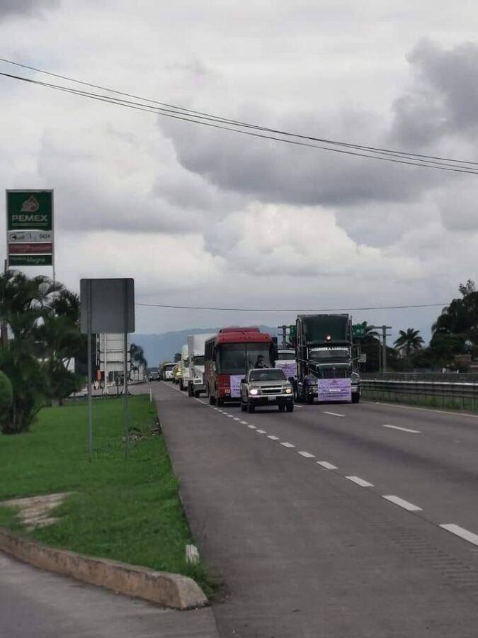 Toma precauciones, habrá paro de transportistas