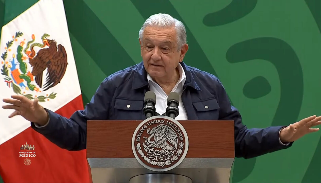 López Obrador continúa reproches por “censura”