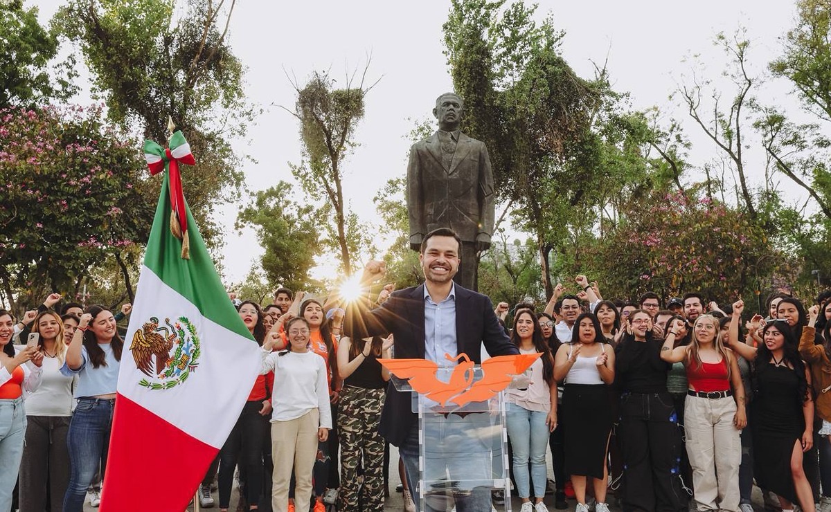 Propone Jorge Álvarez Máynez invertir en energías renovables