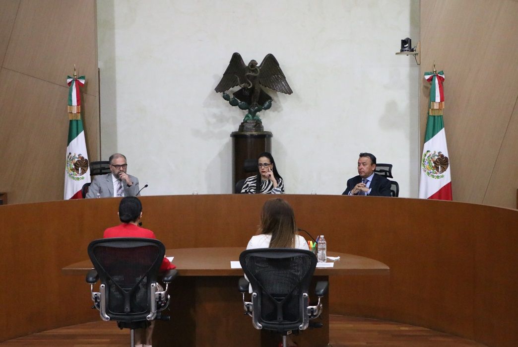 Carolina Viggiano no cometió violencia política contra Adriana Flores: Tribunal Electoral