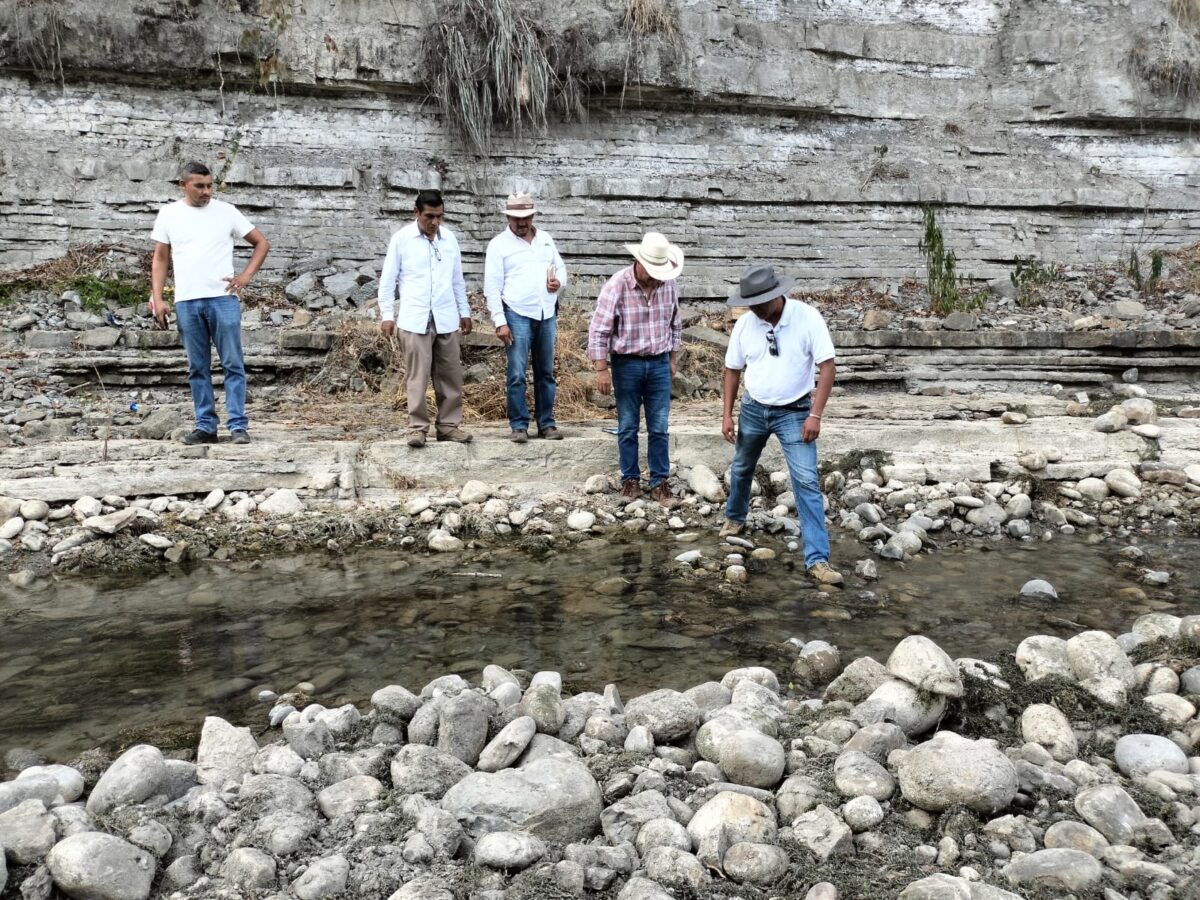 Conagua y CEAA constatan crisis de agua en Huejutla