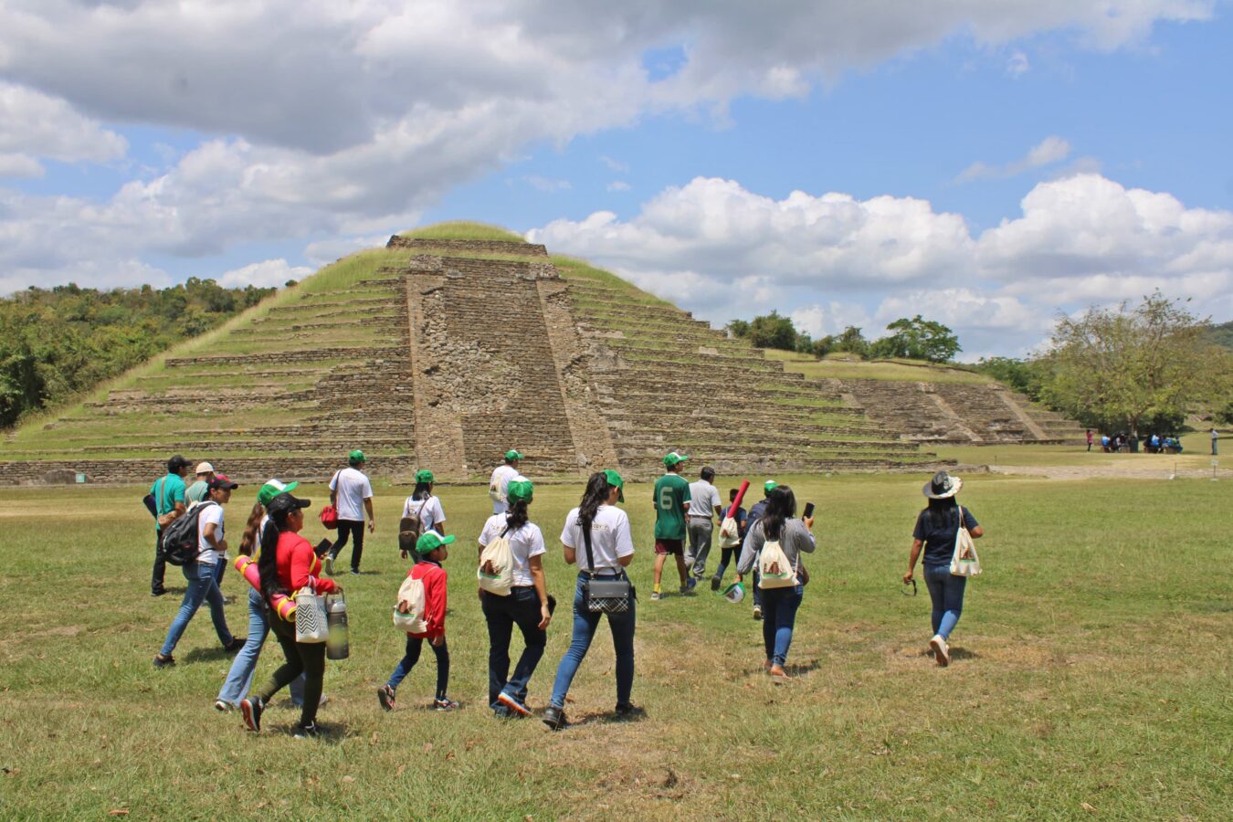 Realiza DIF Huejutla viaje al Tajín para niñas y niños en situación de vulnerabilidad 