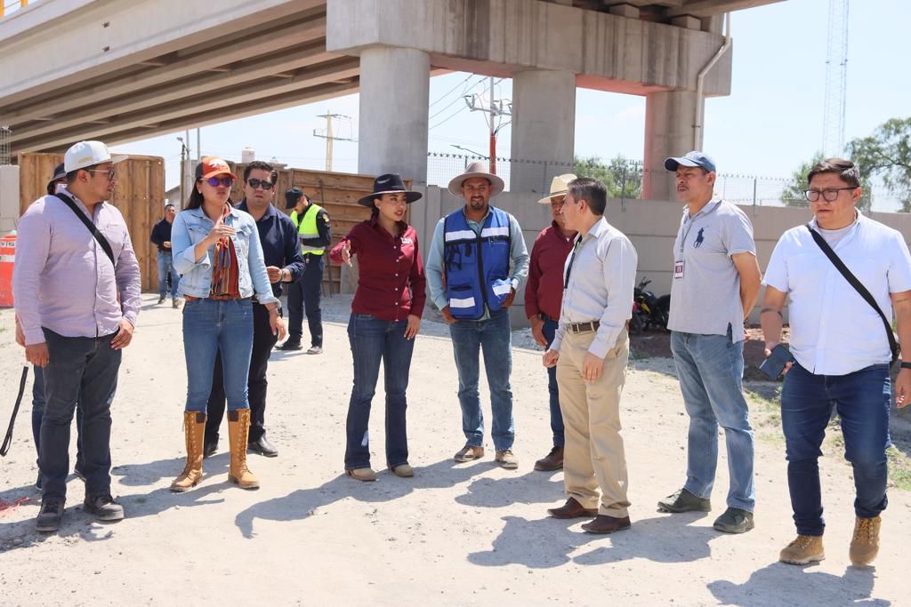 Celebra Susana Ángeles estación en Tizayuca del Tren Suburbano AIFA-Pachuca.