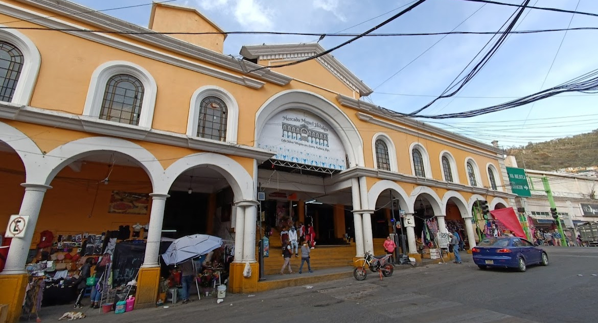 Acusan comerciantes a Comercio y Abasto de Pachuca de despojo.