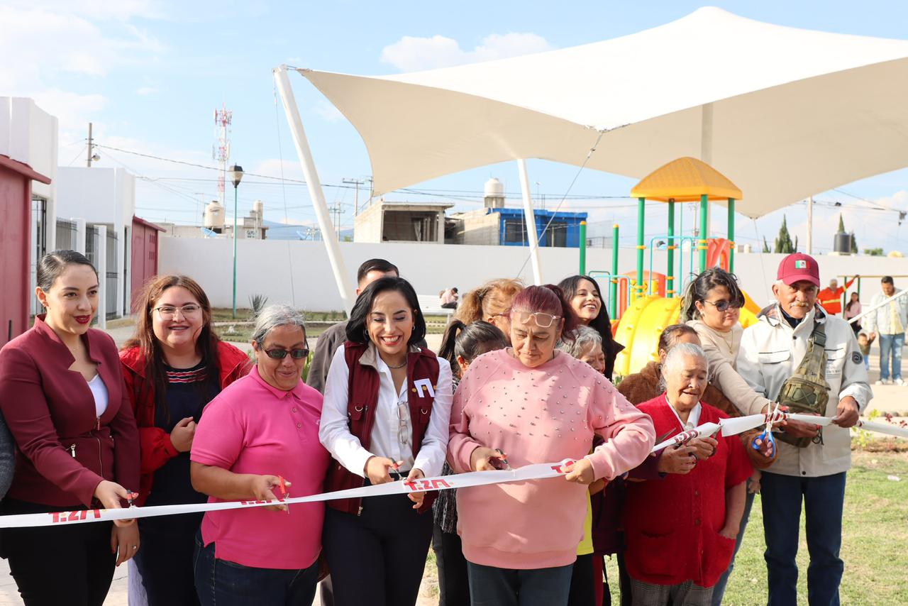 Inauguran velaria y rehabilitación de módulos de atención en Haciendas de Tizayuca