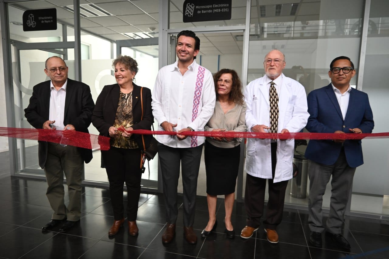 Inauguran Centro de Investigación en Nanomateriales, Robótica e Inteligencia Artificial