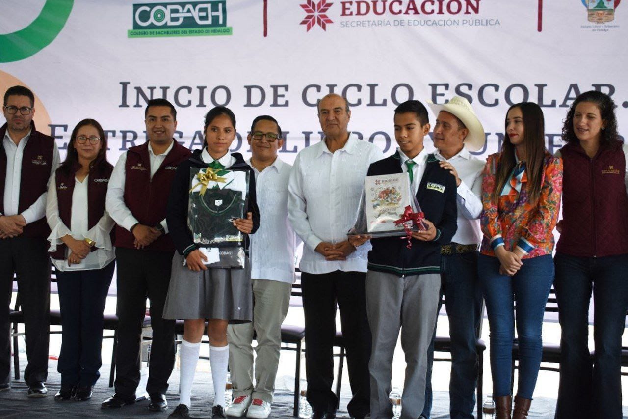 Regresan a clases 34 mil alumnos del Cobaeh