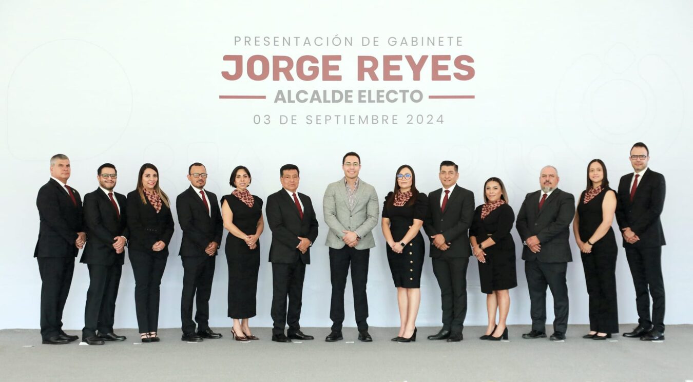 Presenta Jorge Reyes integrantes del gabinete municipal