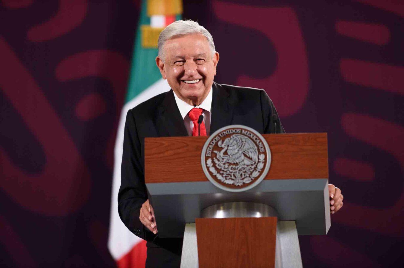 Rechaza López Obrador nexos con el crimen organizado 