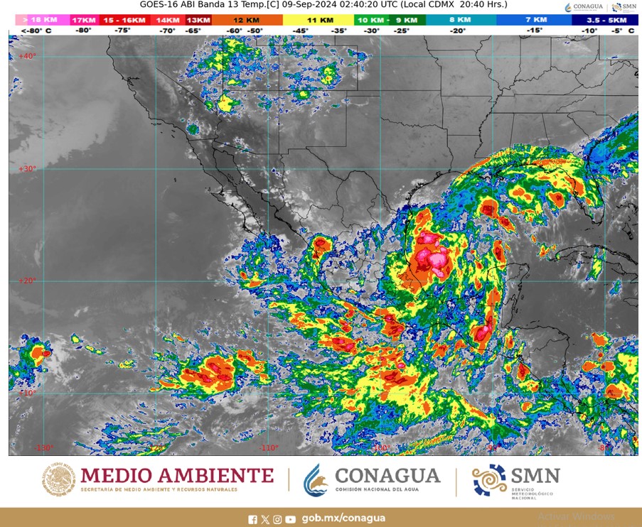 Precaución por posible ciclón tropical.