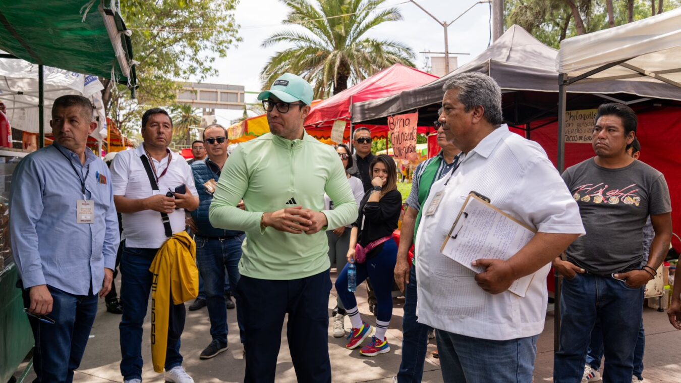 Supervisan puestos de comida y juegos por festejos patrios