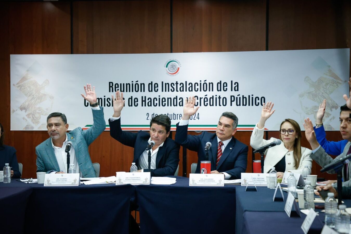 Instala Cuauhtémoc Ochoa Comisión de Hacienda en el Senado