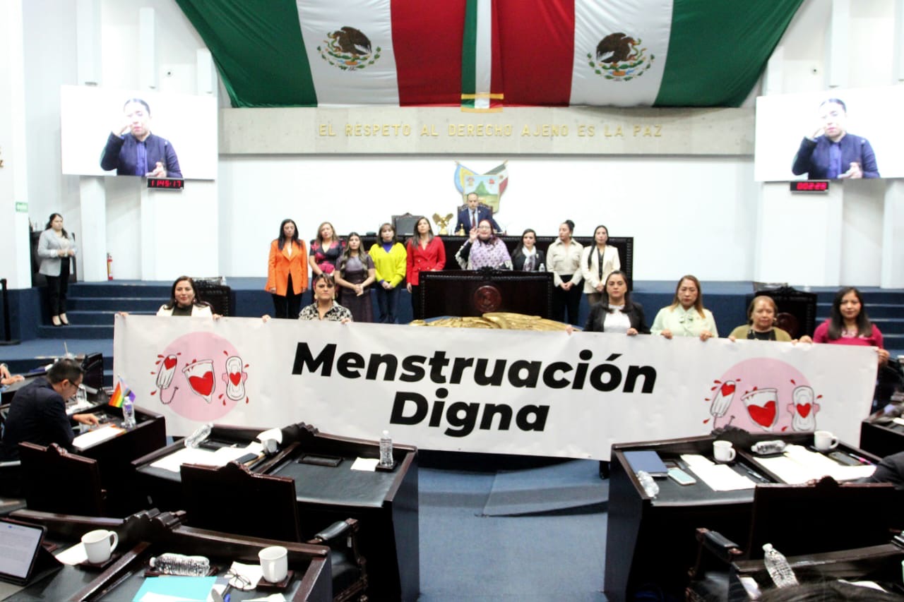 Legisladoras buscan garantizar menstruación digna 