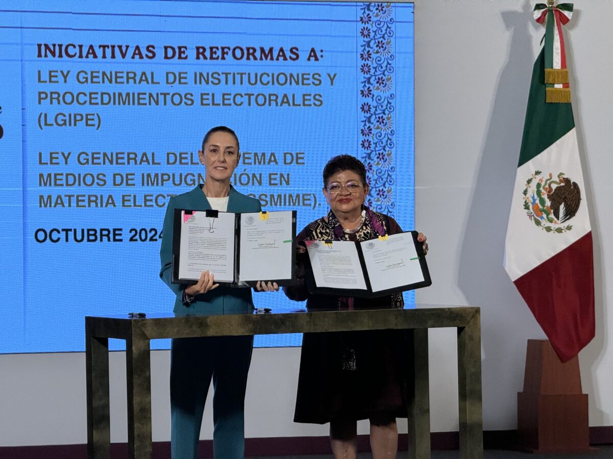 Entrega SEGOB iniciativa de leyes secundarias de Reforma Judicial.