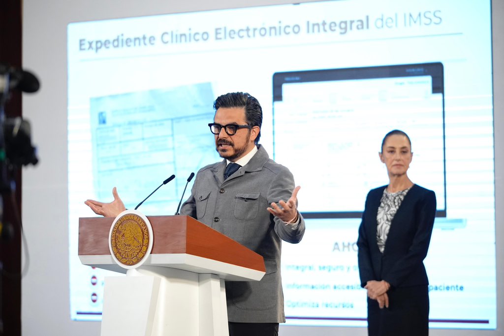 Expediente Clínico Electrónico, sistema integral: Zoé Robledo