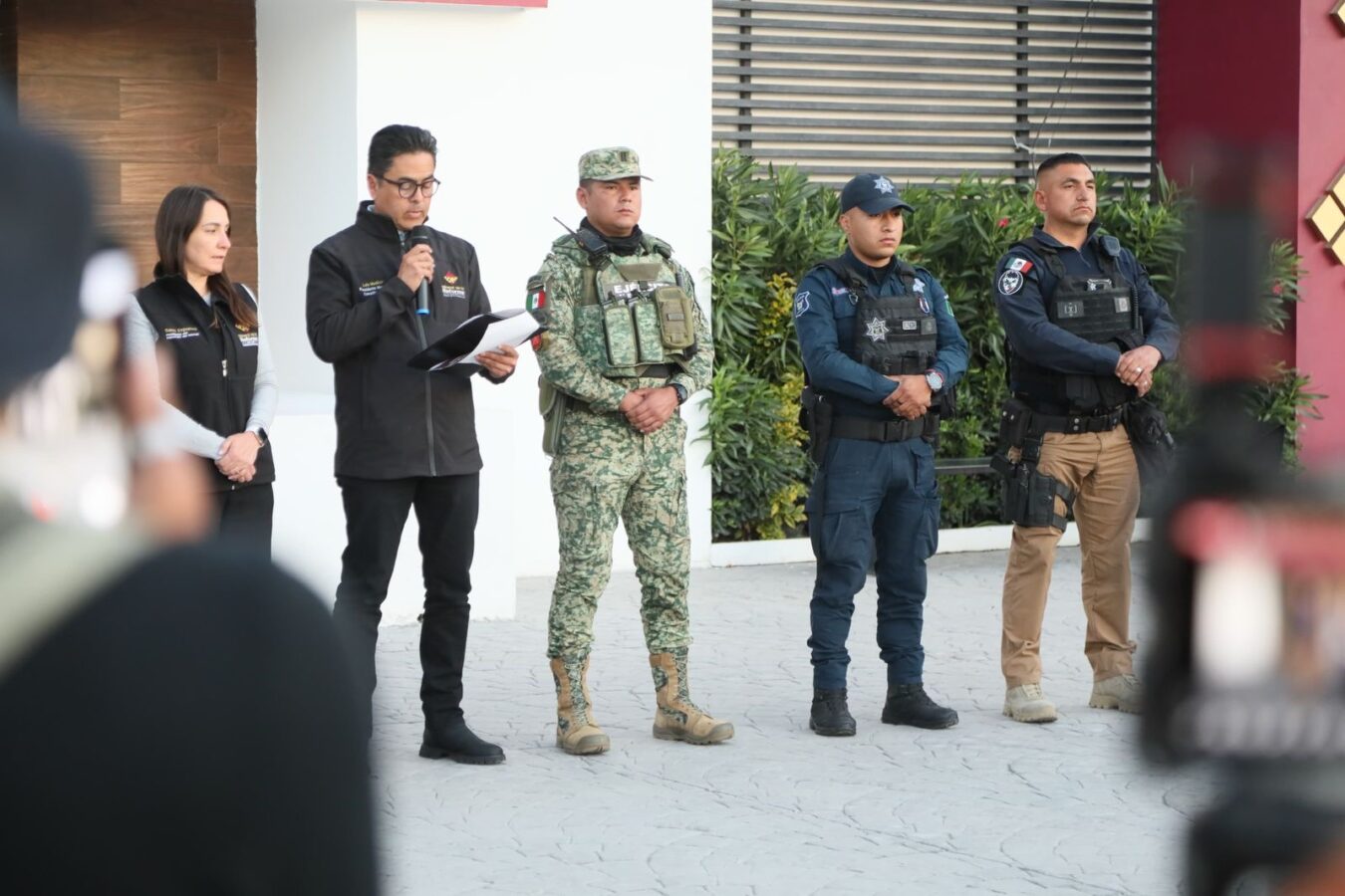 Presenta Eduardo Medécigo estrategia de seguridad en Mineral de la Reforma