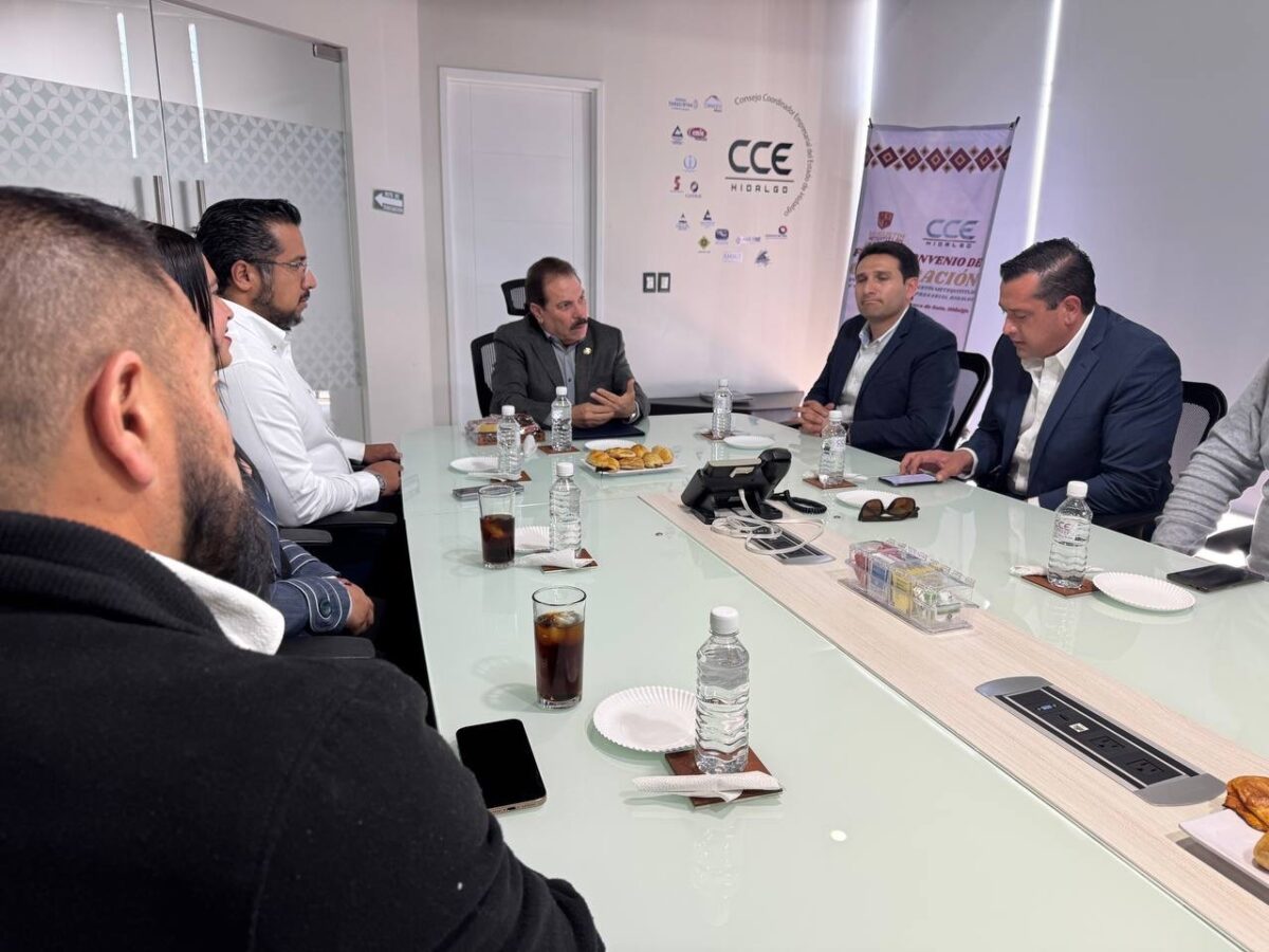 Convenio de colaboración San Agustín Metzquititlán con el CCEH