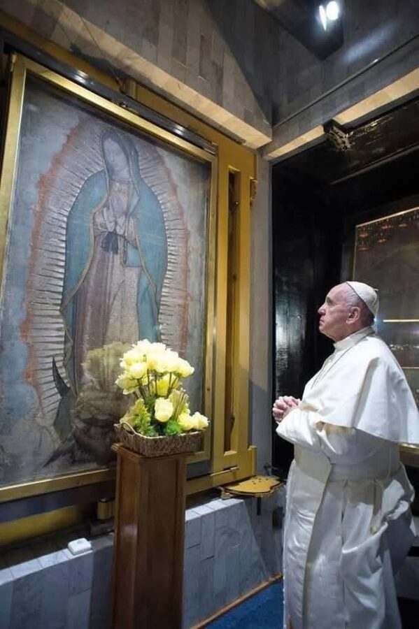 El Papa no está fuera de peligro: Vaticano