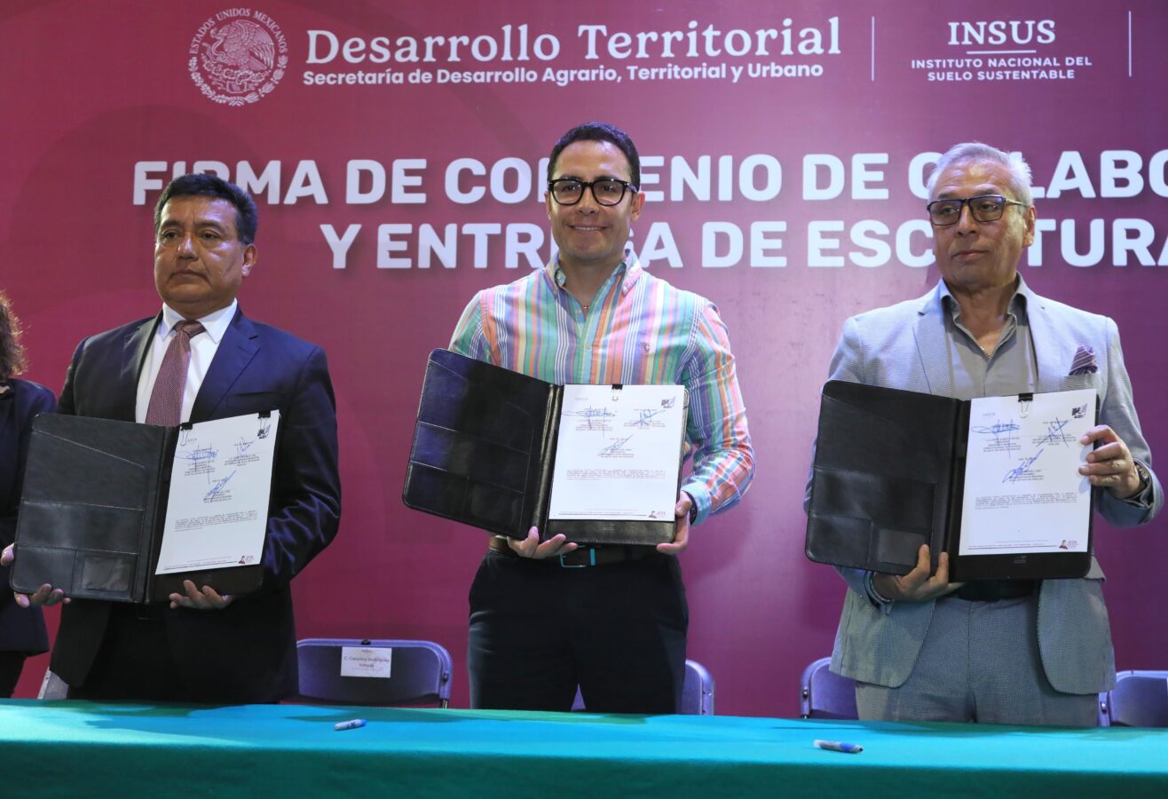 Pachuca firma convenio con el Instituto Nacional del Suelo Sustentable