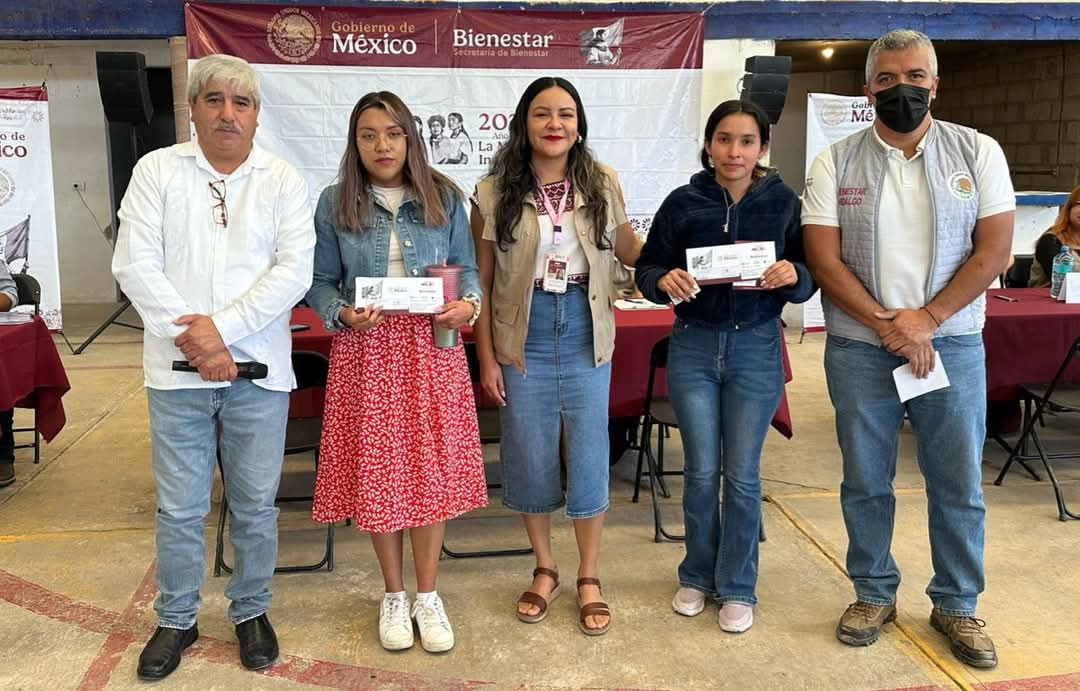 Reciben más de 3 mil beneficiarios la tarjeta de “Jóvenes Construyendo el Futuro”