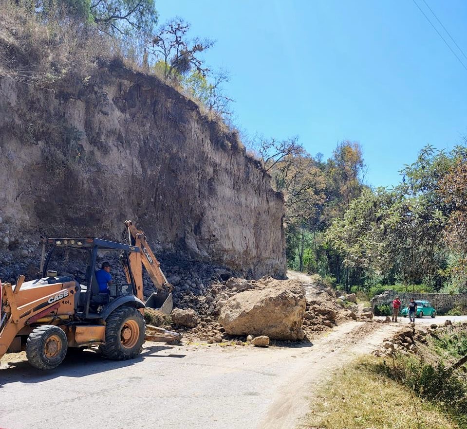 Atienden desgajamiento en San José Piedra Gorda