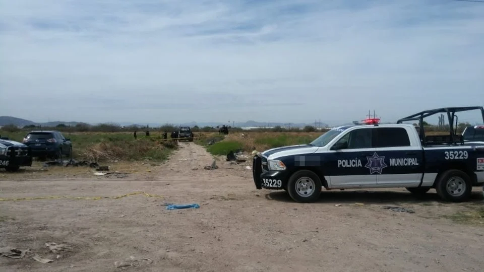 Hallan cuerpo ensabanado en Pachuca.