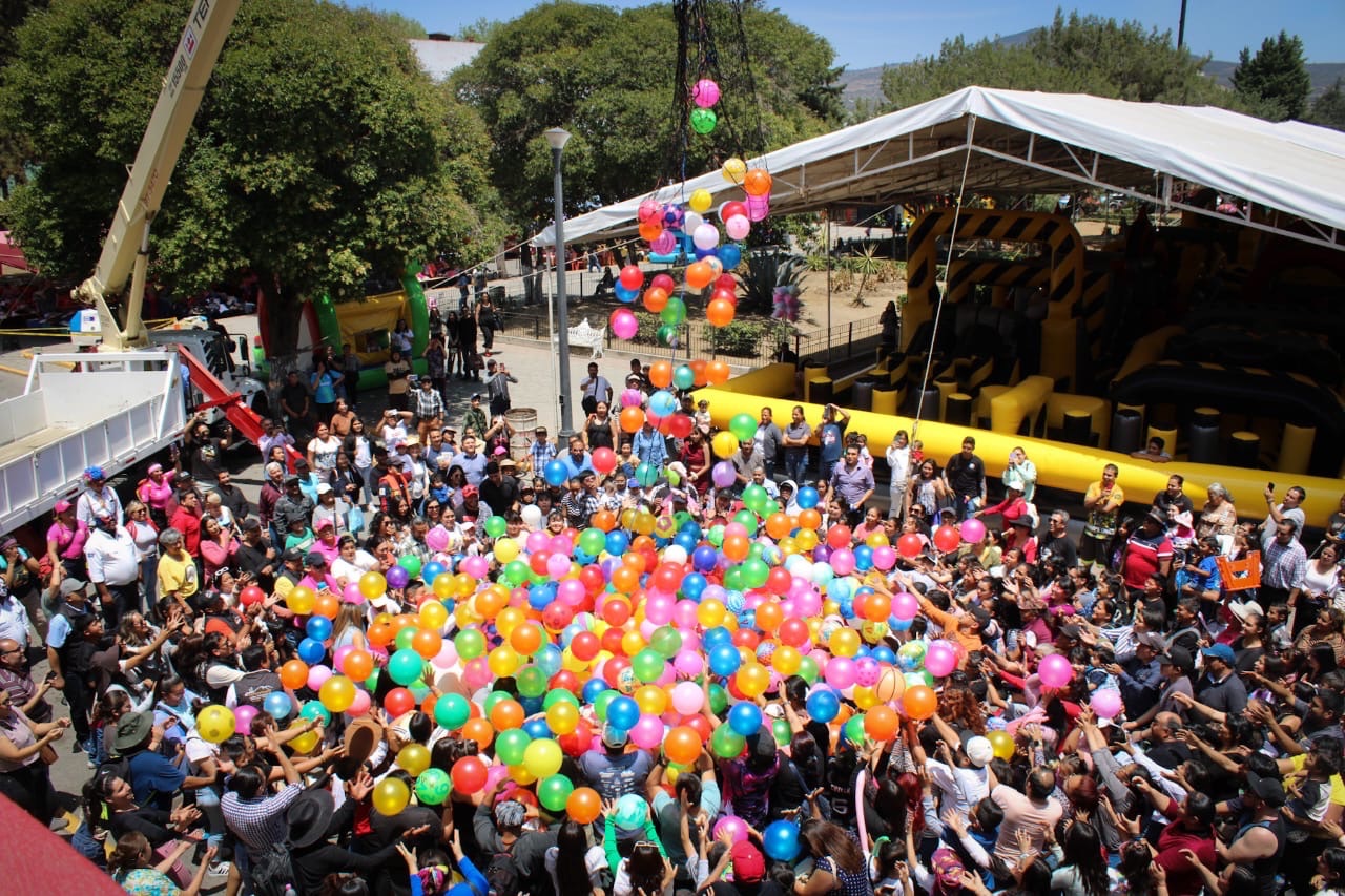 Celebran el Día de la Niñez en Tepeapulco