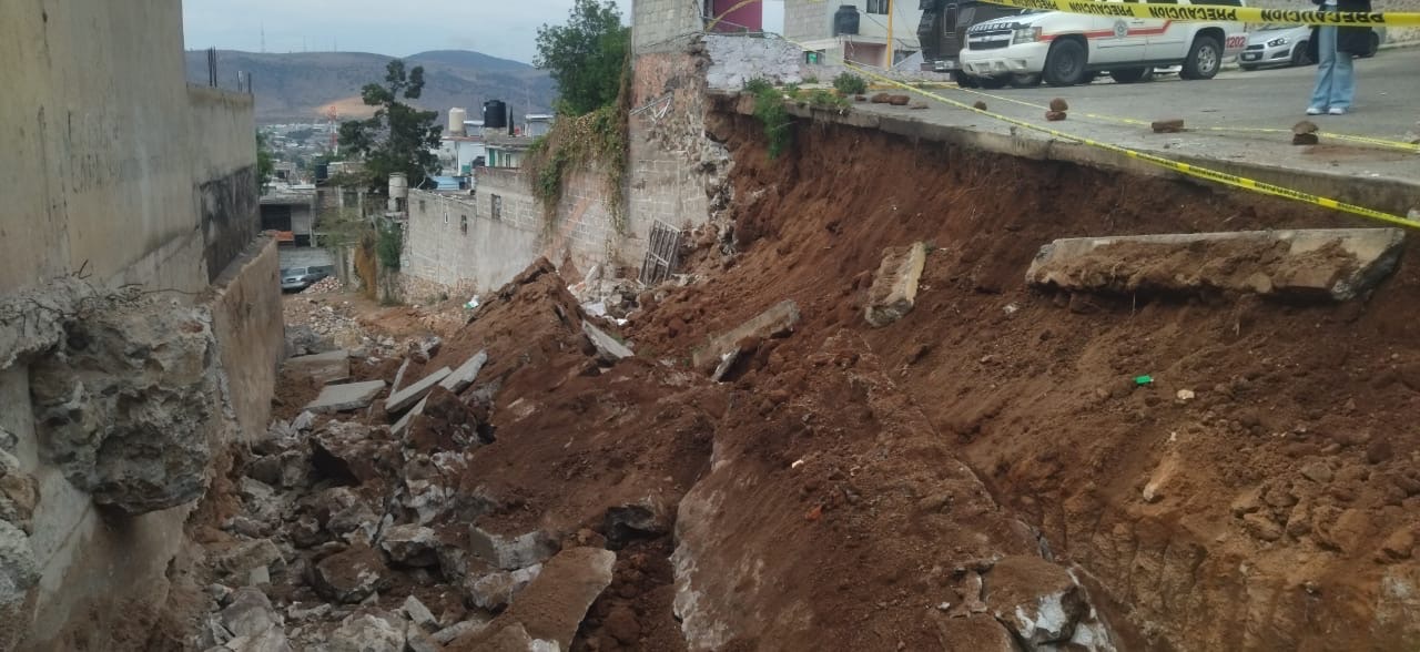 Da seguimiento Desarrollo Urbano a reblandecimiento en calle de Tulancingo