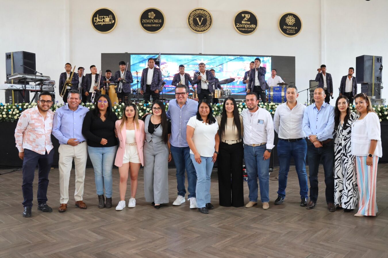 Celebra ayuntamiento de Zempoala al magisterio