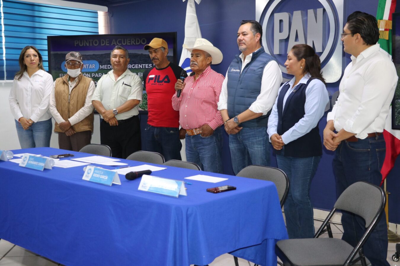 Exigen triturar lirio acuático y combatir el mosco culex en la presa Endhó