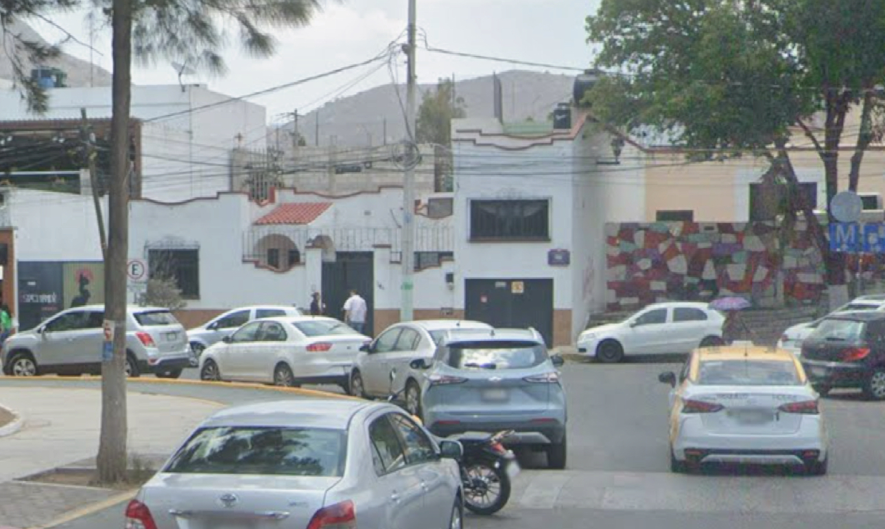 Responde bar “Mentiras”.