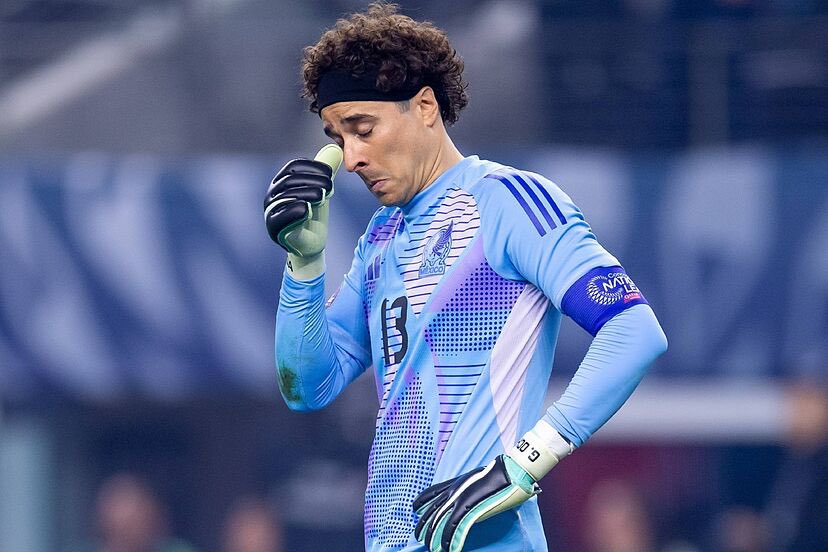 Vuelve Memo Ochoa a la selección.