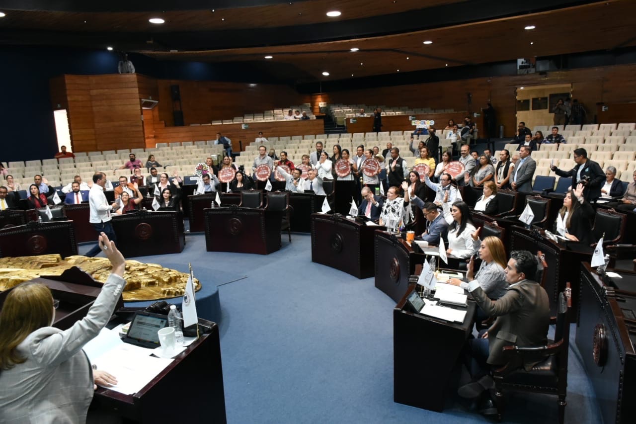 Aprueban segunda licencia de diputada de Morena